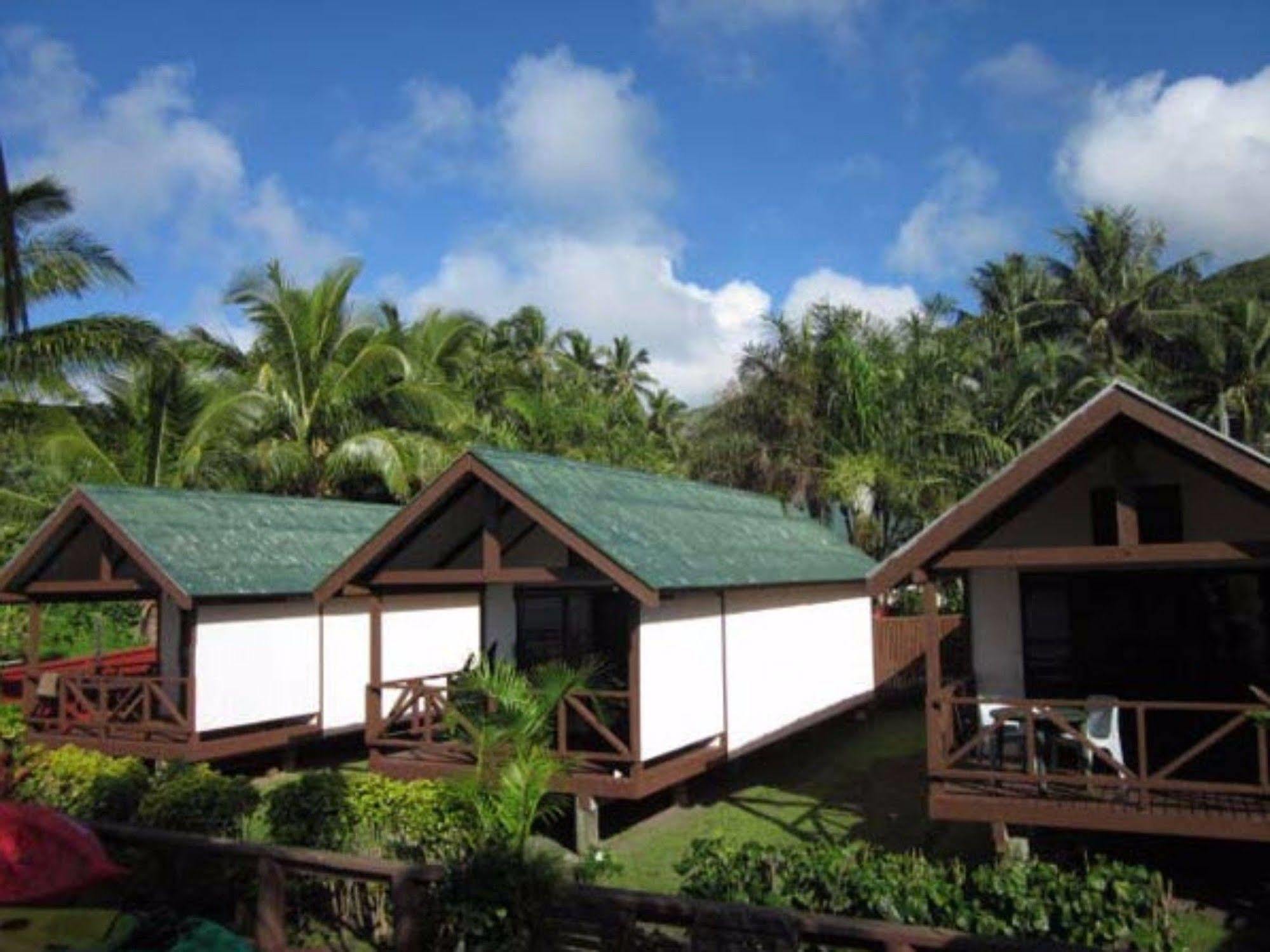 Aroko Bungalows Villa Avarua Exteriör bild